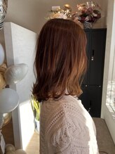 【柔らかく透明感のあるワンカラー】