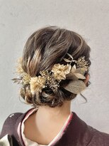 【シニヨン】結婚式/二次会/同窓会/銀座/有楽町/成人式/卒業式