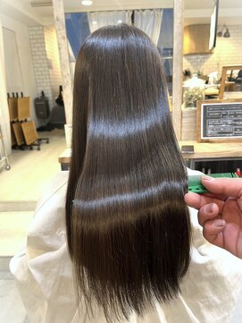 ヴィヴァン(Vivant) 高濃度ケラチンを使った艶カラー30代/40代/50代