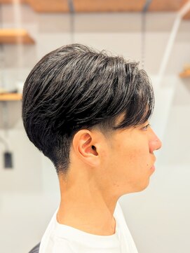 ペニー(PENNY) センターパート