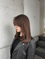 リバレッジ 白金(Leverage) 大人海外ミディアムレイヤー:Mayu Yamaoka