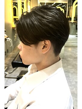 サロンドミルク 新百合ヶ丘店(salon de MiLK) 学生人気No1!刈り上げセンターパート