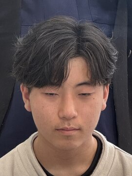 バース バイ ハピネス(BIRTH by happiness) ツイストスパイラルパーマツイストパーマメンズマッシュパーマ