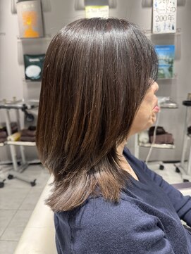 アース オーセンティック 新浦安店(EARTH Authentic) 外はねレイヤー