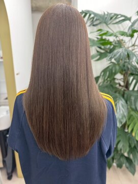 ロウ 町田(ROW) 働く大人女性の為のカット×カラー【ROW町田】