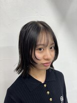 ユラ(yura.) 外ハネレイヤーボブ