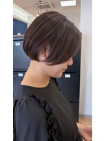 ユニ バイ マグ 長野店(Uni.by Mag) 20代30代40代ストレート小顔補正立体カット