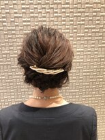 オリーブスバイネオリーブ(Olive's by neolive)&nbsp;【新宿 Olive’s by neolive】ルーズシニョンスタイル