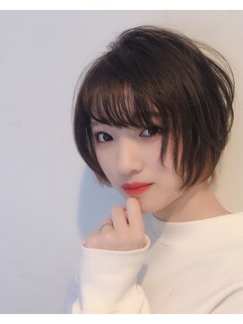 ザブックハンドサロン(The book hand salon) インナーカラーショートボブ