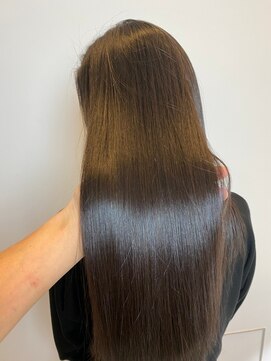 ボンズサロン(BONDZSALON) 艶髪ロングヘア×髪質改善縮毛矯正【麻布十番六本木】