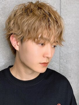 リークフー(Ree cu fuu) 20代30代メンズツーブロック波打ちパーマオシャレ感