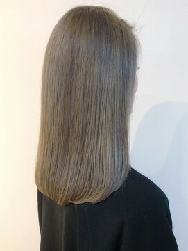 リコ(LIKO) 大人ハイトーンミディ☆大人カラー/ローライト/ハイトーン