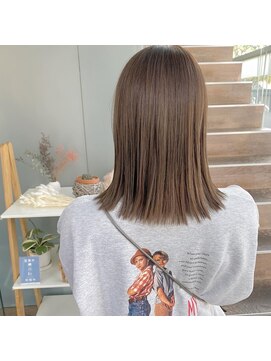 シロコウベ(shiro.kobe) 外ハネロブ