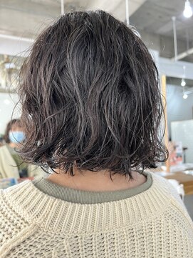 アトリエ ジジ(atelier ZiZi) ラフパーマ　ボブ