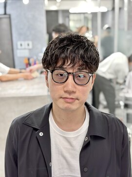 クロムトウキョウ ザ バーバー ネオン 新宿店(CHROM TOKYO the Barber ne/on) マッシュ/ツイストスパイラルパーマ/ブリーチメッシュ