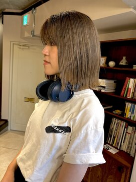 エンベロープス 中目黒(Envelopes) ミディアムボブ/グレージュカラー/グレーベージュ
