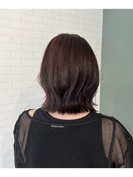 オルバイマグ(oru by mag) 20代30代大人可愛いピンクブラウンくれびボブ耳掛け透明感