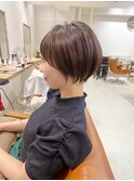 魅力倍増カールセミディシアーカラーダークアッシュショートヘア