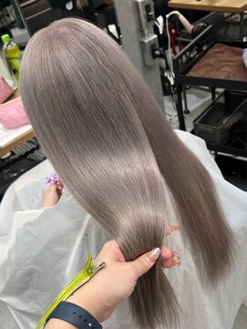 いろあそび 八王子 ミルクティグレージュ