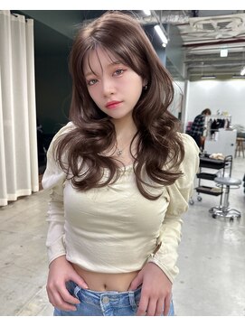 ソピ バイ インビテーション(sopi by invitation) “NARUOKA”レイヤーカット/高めレイヤー/ダブルカラー