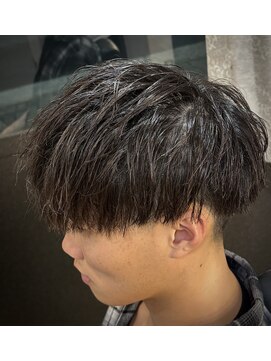 アントレース 東池袋店(UNTRACE) ツーブロックスタイル 【メンズ/バーバー/理容室】