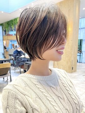 ビュートヨナカ(VIEW TOYONAKA) 【３０代４０代５０代】マイナス5歳ショート/豊中/髪質改善/小顔