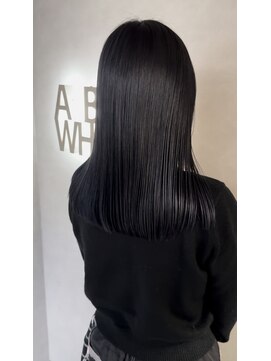 A BY WHO江坂/ツヤ髪ブルーブラック/透明感カラー/髪質改善