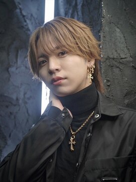 K Jingu フェザーショート