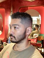 メリケンバーバーショップ トーキョー(MERICAN BARBERSHOP TYO)&nbsp;メンズカットフェザーアップバーバースタイル