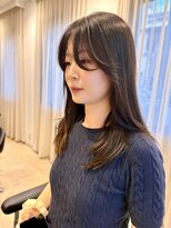 ラビリンス(Labyrinth)&nbsp;大人っぽい韓国風前髪のレイヤースタイル