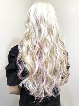 リリー シブヤ(Lilly shibuya) 【Lilly渋谷】#ホワイト#ポイントエクステ#エクステメッシュ