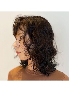 ノノリリ(NONORIRI) フェイスレイヤーウェーブミディアム地毛風カラー30代40代秋色
