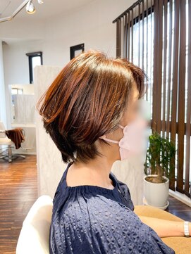 アトリエアルシュ(atelier ARCHE) 大人ショートボブ,小顔,ひし形ショートボブ,後頭部ボリューム