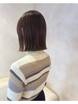 オー(Eau) ぷつっとボブ×シアーベージュ◇