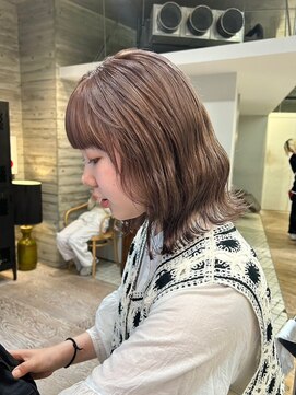 ヲタク(wotaku.) グレージュカラーミルクティーカラーハイトーンボブ外はねボブ