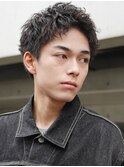 大人の色気と清潔感スパイキーショートパーマ