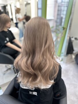 アルドーレ(Ardore) ブリーチ２回からできるミルクティーカラー♪