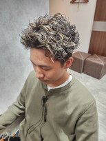 パシフィックダズールコパン(Pacific Dazzle copain) 神戸メンズ ツイスパ 波巻き プードルパーマ カット