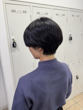 アッシュ 下北沢店(Ash) センターパートのハンサムショート