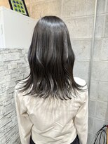 セプトヘア(sept hair)&nbsp;ミディアム　透け感グレージュ
