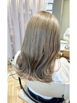 リベラル(liberal) ワンブリーチ 透明感 シナモンベージュ【20代/30代】