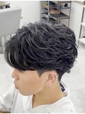 メンズフェザーパーマ　刈り上げセンターパートニュアンスパーマ