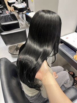 エイトヘアー(8 HAIR) 艶髪ストレート