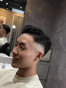 サイドパート /フェードカット