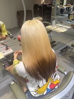 ウルム 蕨西口(ULUM)&nbsp;☆ブロンド×ブラウンのルーツカラー☆