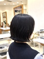 シュヴー 浦安店(CHEVEUX)&nbsp;【浦安】ストレートパーマでくせを活かしたくびれボブ/20代