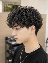 ラディックス(LADiX) 強めスパイラルツーブロックマッシュ