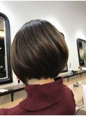 【eTONe】大人女性にピッタリの奥行きボブ