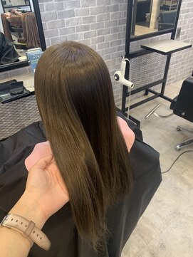 ビー(Be...) うるツヤロング