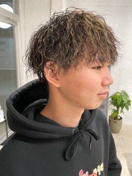 ピボット 北千住(PIVOT) PIVOT/北千住/ツイストパーマスタイル